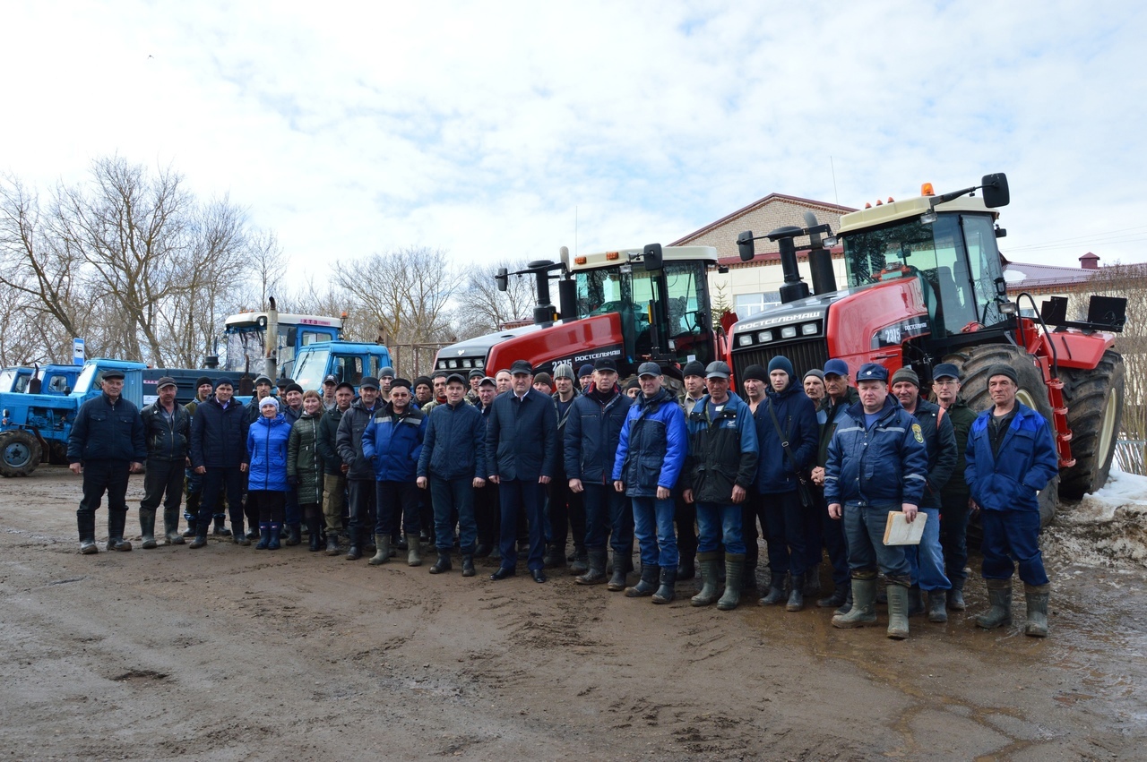 Спк колхоз прогресс. Подготовка техники к весенне полевым работам.